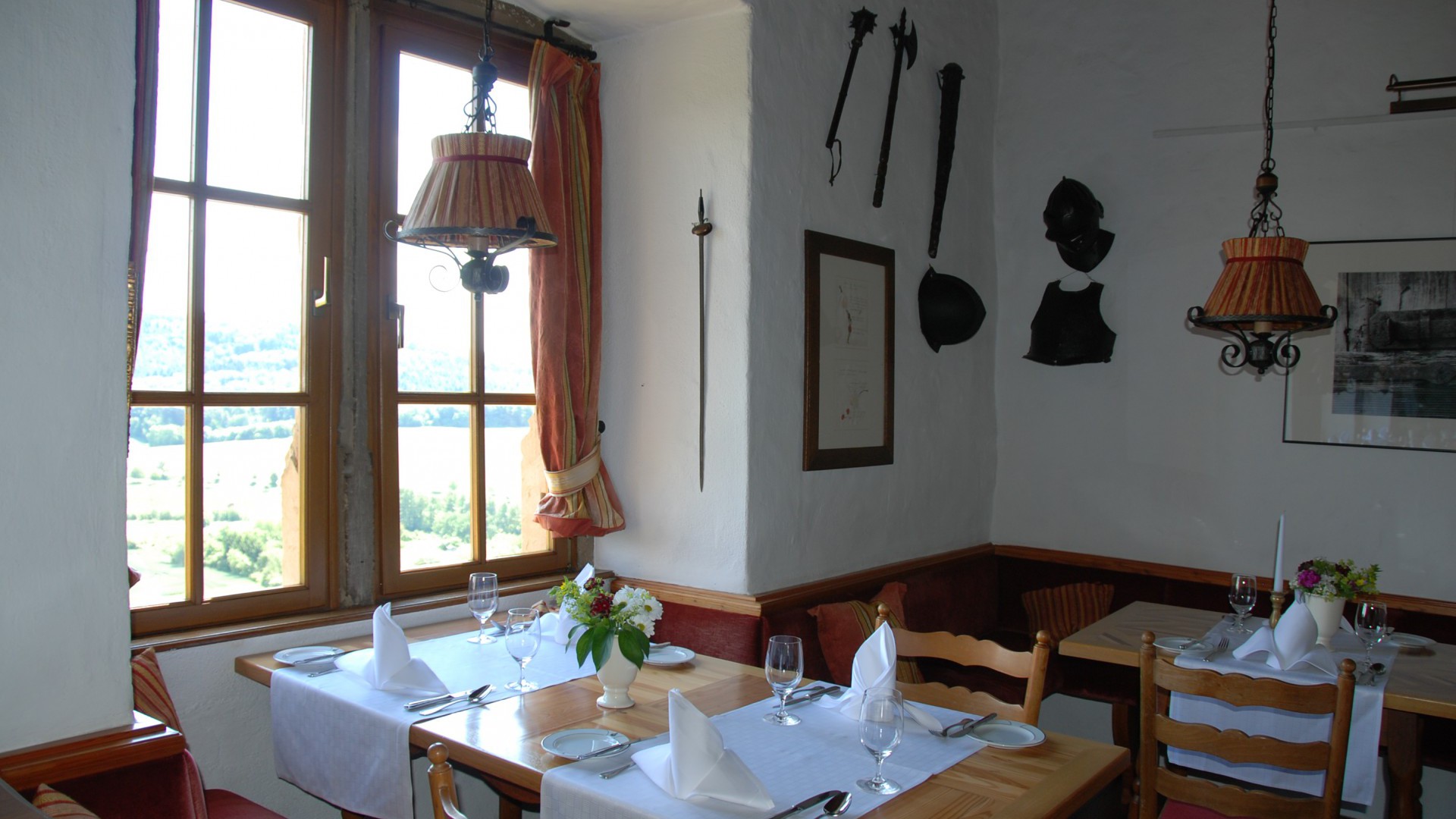 Tische Burgrestaurant