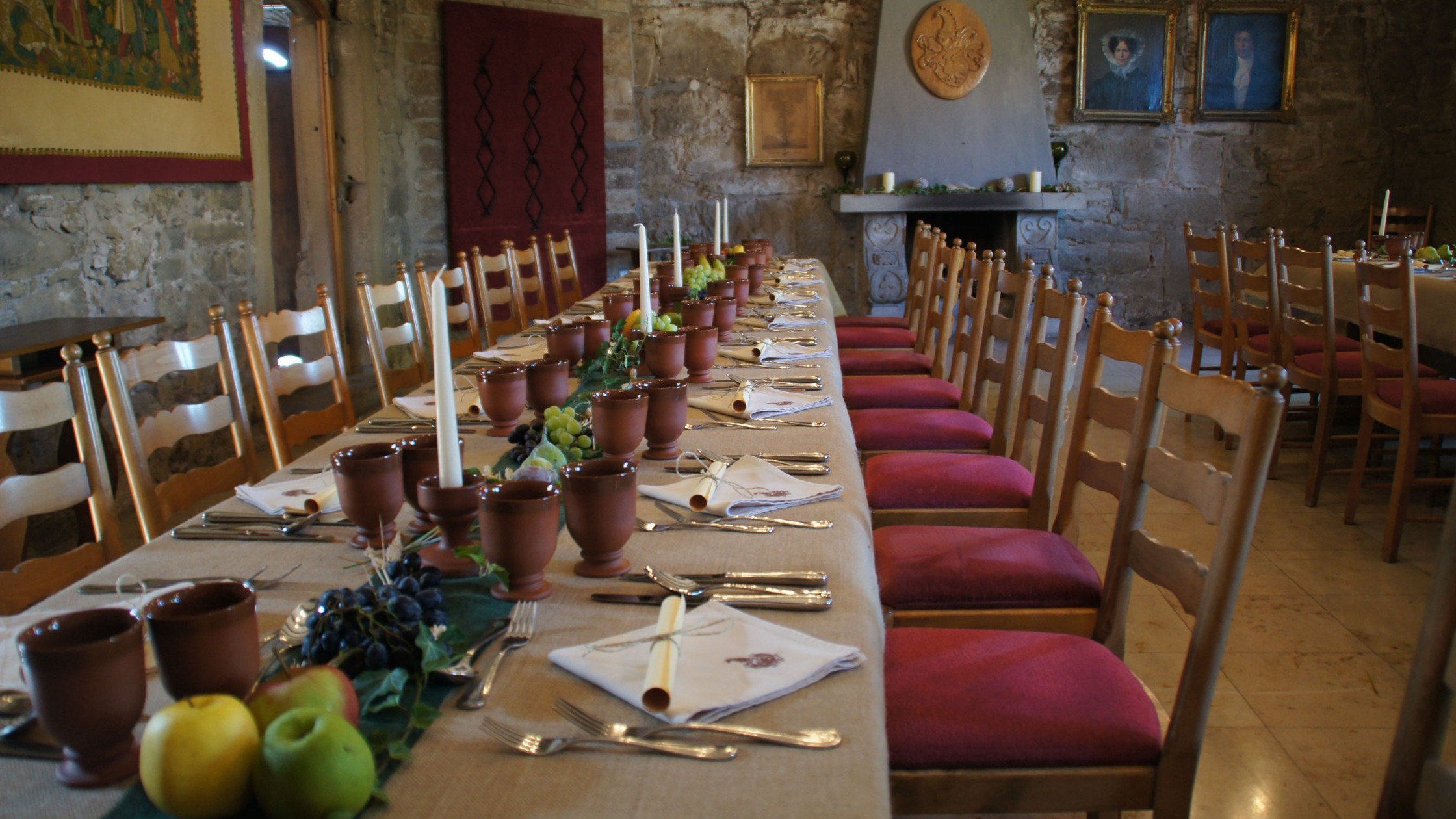 Burg Ravensburg Rittermahl Tafel